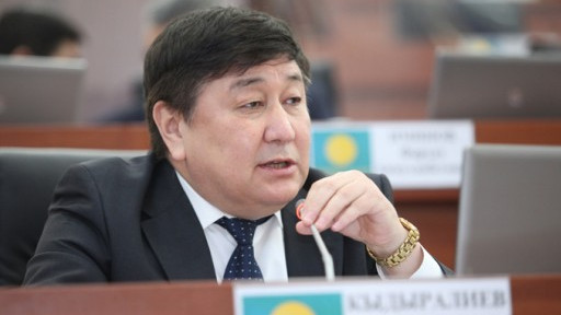 Депутат призвал обеспечить юг КР газом и нефтью хотя бы на 20%, чтобы не быть зависимыми от России — Tazabek