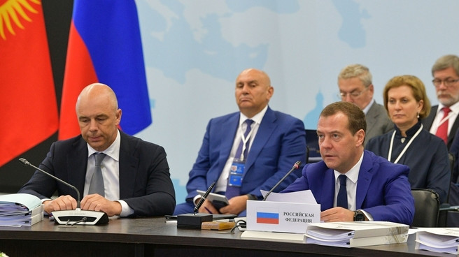 Д.Медведев: Важно определить и коллективные шаги, если потребуется отстаивать общие торгово-экономические интересы стран ЕАЭС — Tazabek