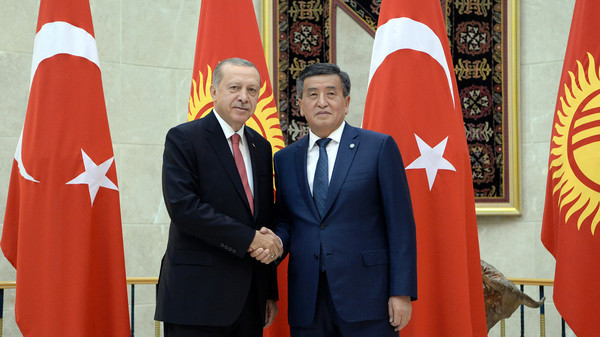Президент Р.Эрдоган акцентировал внимание  бизнесменов Турции на улучшении транспортно-авиационной инфраструктуры Кыргызстана — Tazabek