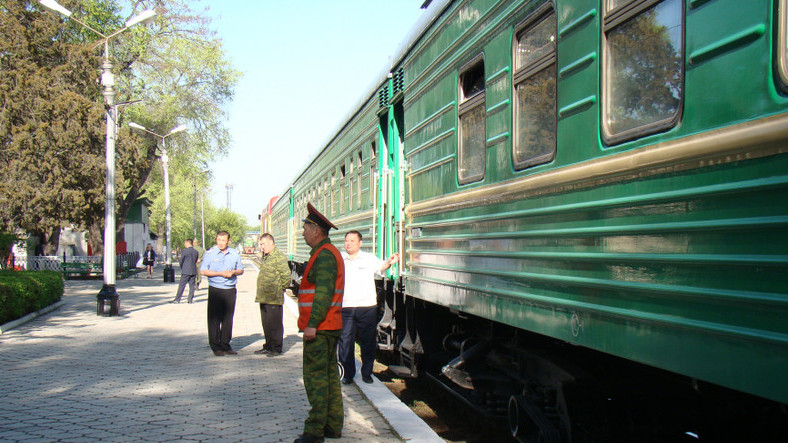 «Кыргыз темир жолу» планирует закупить 50 пассажирских вагонов, - гендиректор — Tazabek
