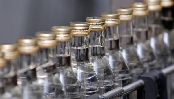 ГНС изъяла более 10,2 тыс. бутылок водки с сомнительными акцизными марками — Tazabek