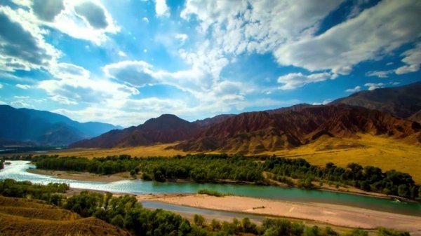 Правительство поручило Минкультуры и туризма до конца августа открыть туристические инфоцентры по стране — Tazabek
