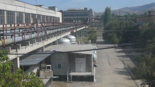 Сменился владелец 33% акций «Кыргызского химико-металлургического завода» — Tazabek