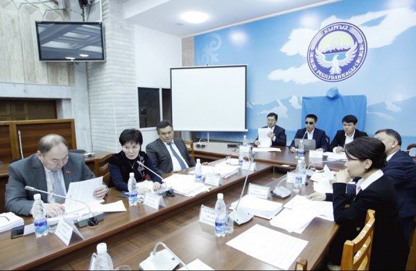 Комитет ЖК рассмотрел законопроект по льготным условиям для развития инвестпроектов — Tazabek