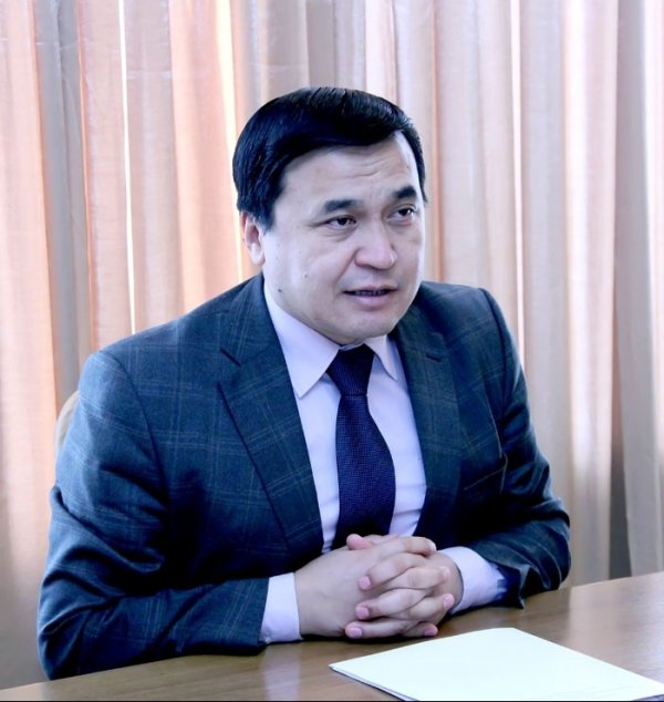 Депутат К.Иманалиев: Кто виноват в том, что предприниматели КР за 10 месяцев излишне выплатили $90 млн казахской экономике из-за железнодорожного тарифа? — Tazabek