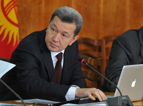 Где гарантия, что компания China Railway после подписания соглашения по реабилитации автодороги Бишкек— Кара-Балта не повысит стоимость проекта? - депутат — Tazabek