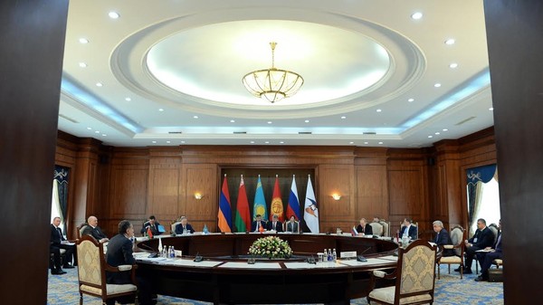 Фото — В Бишкеке началось заседание Высшего Евразийского экономического совета — Tazabek