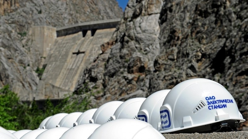 В рамках реконструкции Токтогульской ГЭС вводится новая система кабелей: пожаробезопасные, без масляного заполнения — Tazabek