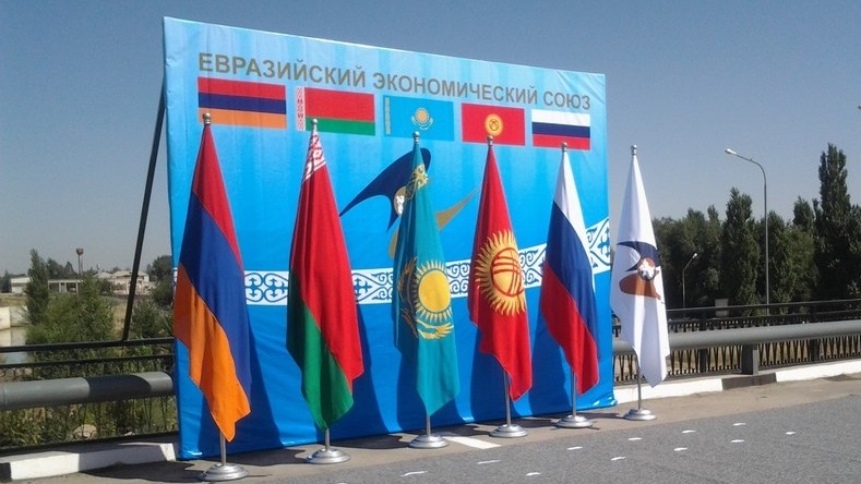 Наибольшее доверие к соседям по региону СНГ шестой год подряд выражает население Таджикистана, Кыргызстана и Казахстана, - ЕАБР — Tazabek