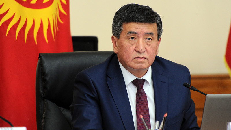 Президент С.Жээнбеков одобрил поправки в закон «О ГНС», касающиеся оценки деятельности сотрудников органов налоговой службы — Tazabek