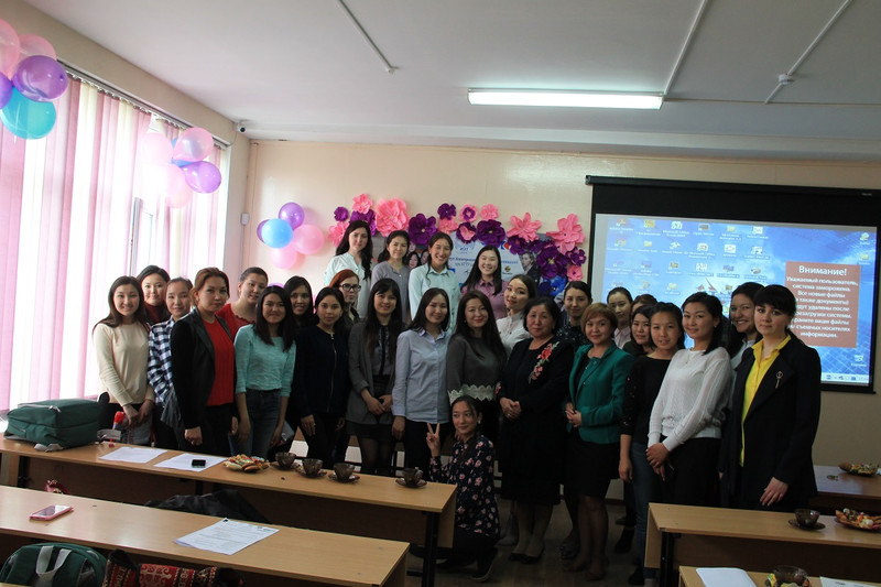 Специалисты MegaCom приняли участие в праздновании Международного дня девушек в ИКТ — Tazabek