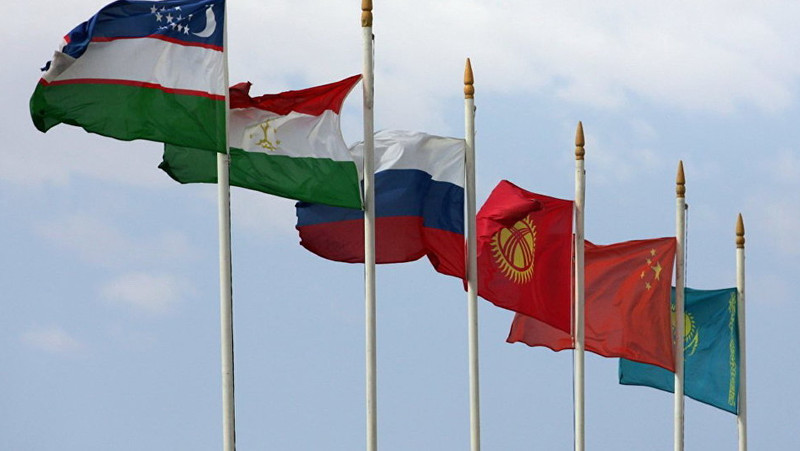 Кто вошел в оргкомитет по подготовке и проведению заседания Совета глав стран ШОС в Кыргызстане в июне 2019 года? (список) — Tazabek
