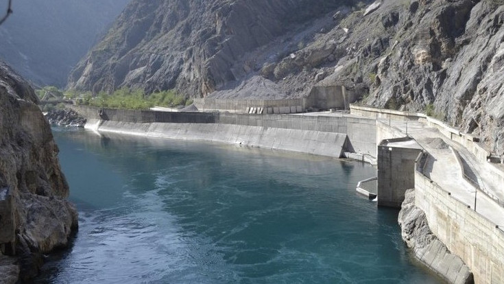 На 1 октября Нацэнергохолдинг ожидает накопление воды в Токтогульском водохранилище в объеме около 19,4 млрд кубометров — Tazabek