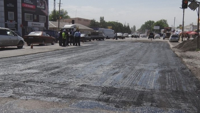 Минтранс: Ожидается, что подрядчик по ремонту автодороги Бишкек—Кара-Балта до конца года догонит сроки — Tazabek