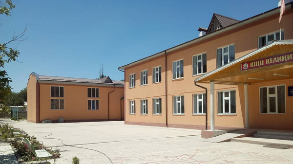 Кыргызстанда 1-сентябрга карата 27 мектеп жана 4 бала бакча ачылат (фото)