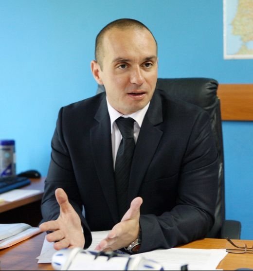 Опыт Болгарии показал, что валютный совет не решает вопрос с проблемными кредитами, - финансист Р.Николов — Tazabek