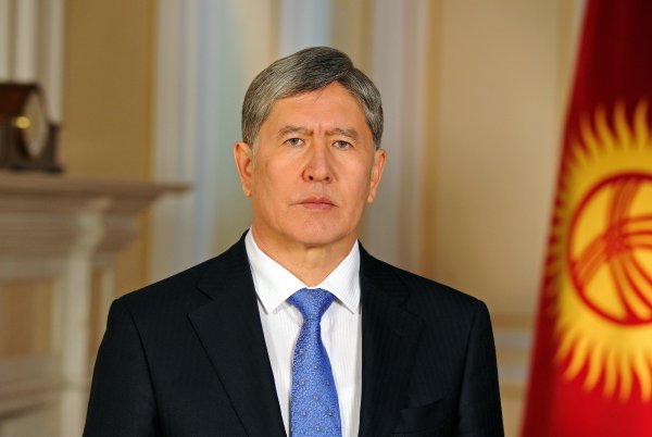 А.Атамбаев: До 2017 года экономика КР должна стать самостоятельной и в то же время гармоничной частью региональной и мировой экономики — Tazabek