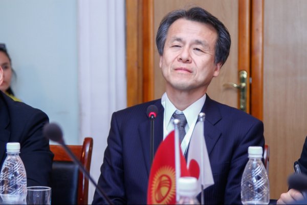 20 крупнейших компаний Японии приехали в Кыргызстан и готовы вкладывать в экономику КР, - вице-министр инфраструктуры Японии Х.Ханаока — Tazabek