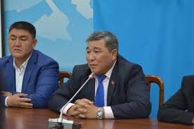 У ФГИ нет единой политики по сдаче госимущества в аренду, объекты здравоохранения сдаются по цене 2 пачек сигарет, - депутат — Tazabek