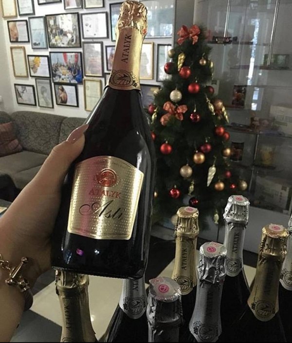 PR: «Советское шампанское» — самое лучшее шампанское в мире — Tazabek