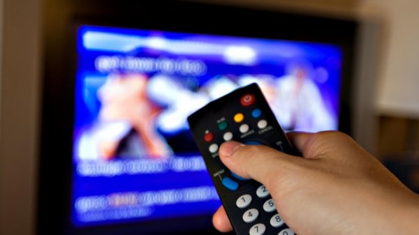 Парламент рассматривает законопроект о запрете рекламы на иностранных телеканалах с оговорками — Tazabek