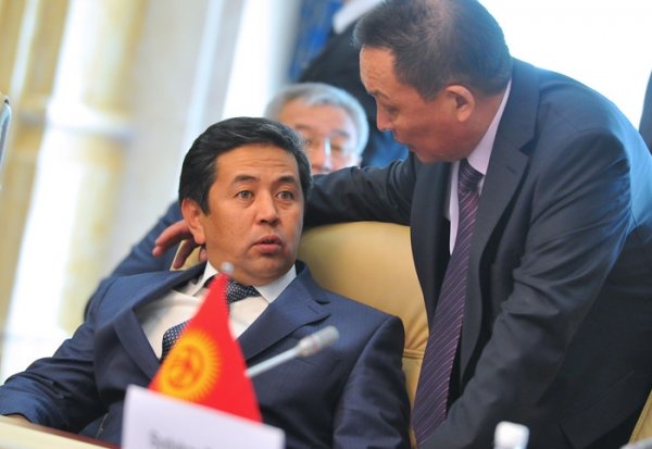 Генпрокуратура возбудила уголовное дело в отношении бывшего вице-премьера Т.Сарпашева и других должностных лиц ГРС — Tazabek