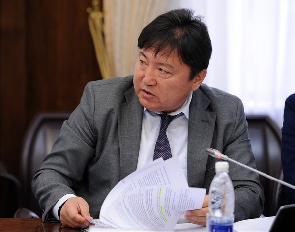 На 2017 год Минтрансу из бюджета выделяется 18,8 млрд сомов, - статс-секретарь Э.Мамыркалиев — Tazabek