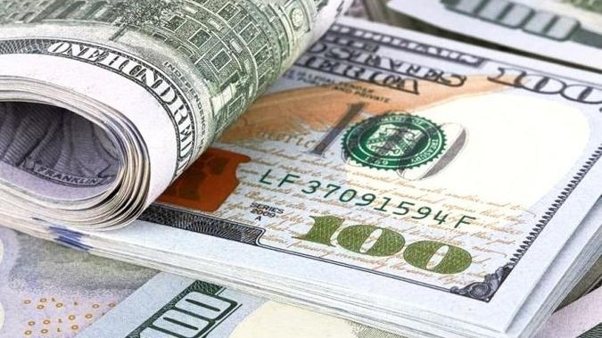 «Курс валют»: Доллар продается по 69,90 сома (график) — Tazabek
