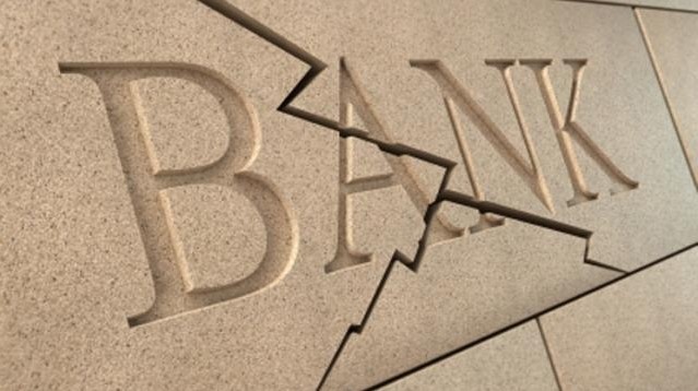 В 2017 году «Росинбанк» и «Аман Банк» стали лидерами по закрытию собственных филиалов (данные по банкам) — Tazabek