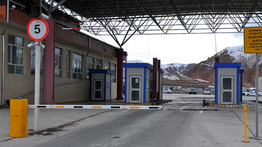 ГТС задержала на границе «Иркештам» незадекларированное женское белье на 3 млн сомов — Tazabek