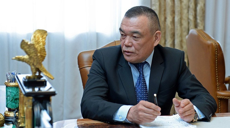 Бишкекский горсуд оставил мэра Жалал-Абада С.Авазова под стражей — Tazabek