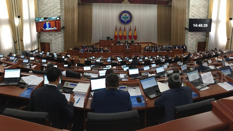 16 мая Жогорку Кенеш продолжит заслушивание заключения депутатской комиссии по ТЭЦ Бишкека — Tazabek