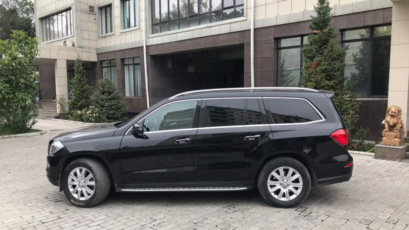 Коррупционная схема в ГРС — Какие авто премиум-класса завозят в Кыргызстан незаконно? — Tazabek