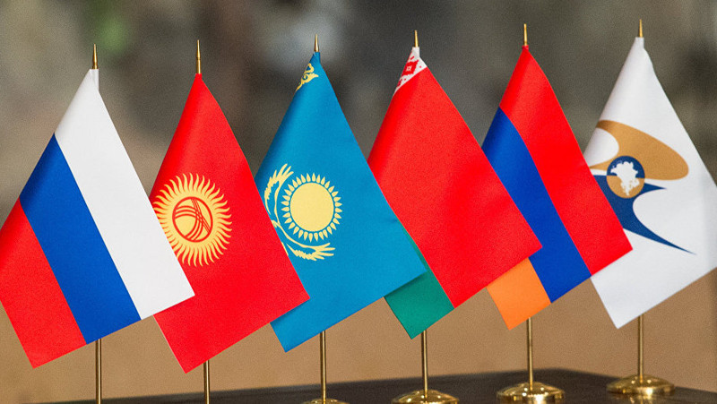 Депутат интересуется, возможно ли повысить долю Кыргызстана от поступлений «общего котла» ЕАЭС — Tazabek
