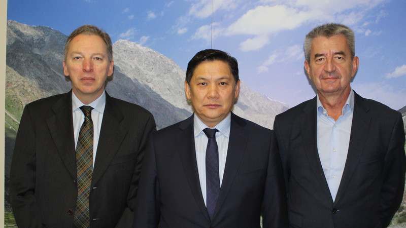 В 2019 году планируется провести кыргызско-французский бизнес-форум, - МИД — Tazabek