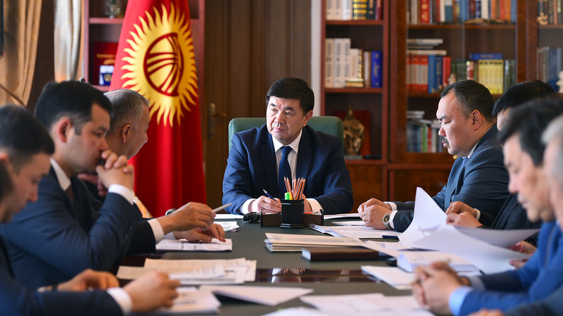 Премьер М.Абылгазиев поручил ускорить работу по внедрению механизмов ГЧП для развития гражданской авиации — Tazabek
