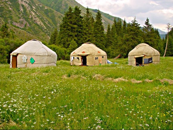 Кыргызстан должен развивать этнотуризм и гастрономический туризм, - общественный деятель — Tazabek