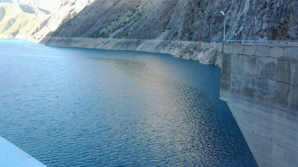 Приток воды в Токтогульское водохранилище превысил 1500 кубометров в секунду — Tazabek