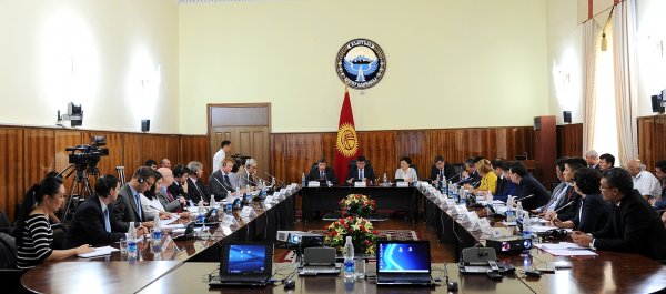 Правительство поручило Минфину подготовить план по внедрению системы координации внешней помощи — Tazabek