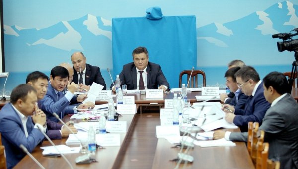 В профильном комитете ЖК интересуются, куда делись 140 млн сомов, ранее выделенные на модернизацию оборудования «Кыргызаэронавигации» — Tazabek