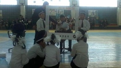 В Таласской области среди школьников прошел конкурс «Лучший отряд юных инспекторов движения», победили ученики с Кара-Бууры