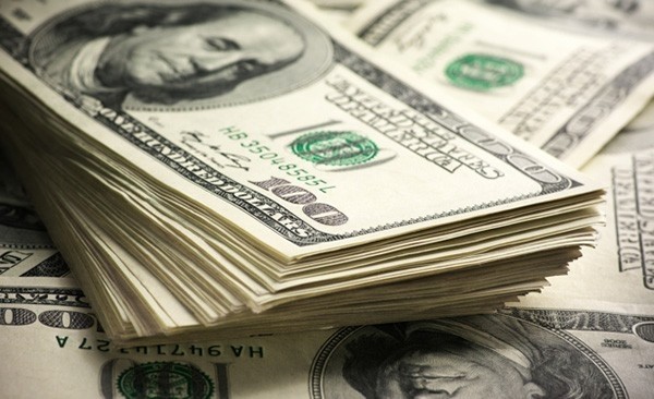 «Курс валют»: Доллар продается по 67,95 сома (график) — Tazabek
