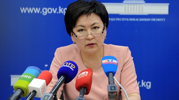 В Бишкеке будут запрещены вступительные родительские взносы в 1 класс