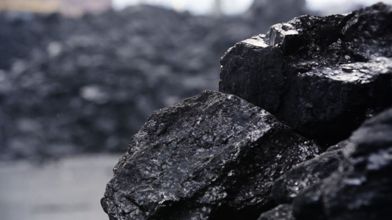 Правительство временно исключило требование к «Кыргызкомуру» о предоставлении информации по уплате налогов при участии в конкурсах на поставку угля — Tazabek