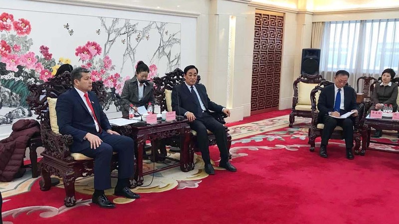 Делегация Жогорку Кенеша обсудила возможность сотрудничества с китайской провинцией Хэнань — Tazabek