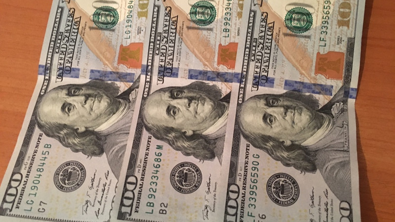«Курс валют»: Доллар продается по 68,65 сома — Tazabek