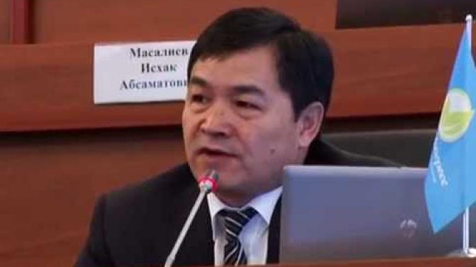 В одно время лично я рекомендовал Кубанычбека Боронова на должность министра, - депутат — Tazabek