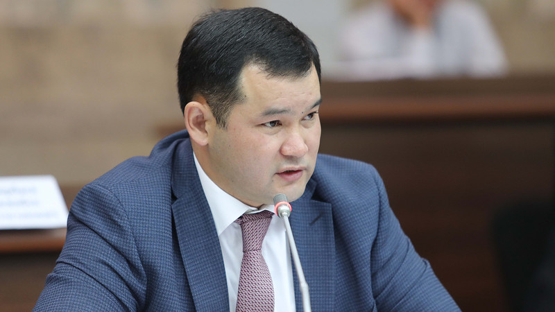 Фонд госимущества: Пока ни с одним членом правления «Эйр Кыргызстан» на 2018 год не составлен трудовой договор — Tazabek