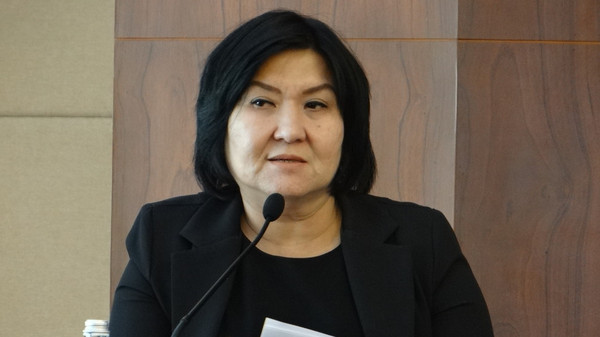 Минобразования: Обеспеченность учебниками в школах Кыргызстана составила 73-83%