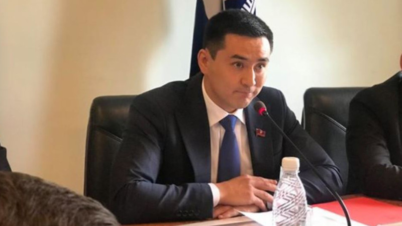 Новый председатель Бишкекского горкенеша Ж.Абиров подтвердил, что его отец владеет компанией, поставляющей уголь на ТЭЦ Бишкека — Tazabek
